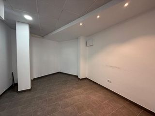 Local comercial en alquiler en Celrà