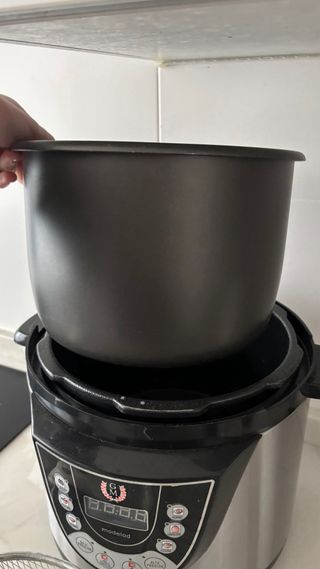 Olla programable GM modelo D