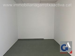 Local comercial en venta en Olot