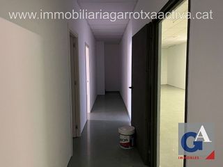 Local comercial en venta en Olot