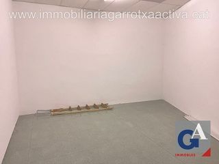 Local comercial en venta en Olot