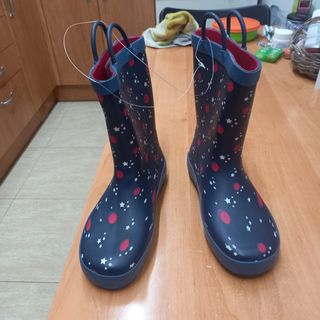 Botas de agua niño azul y rojo