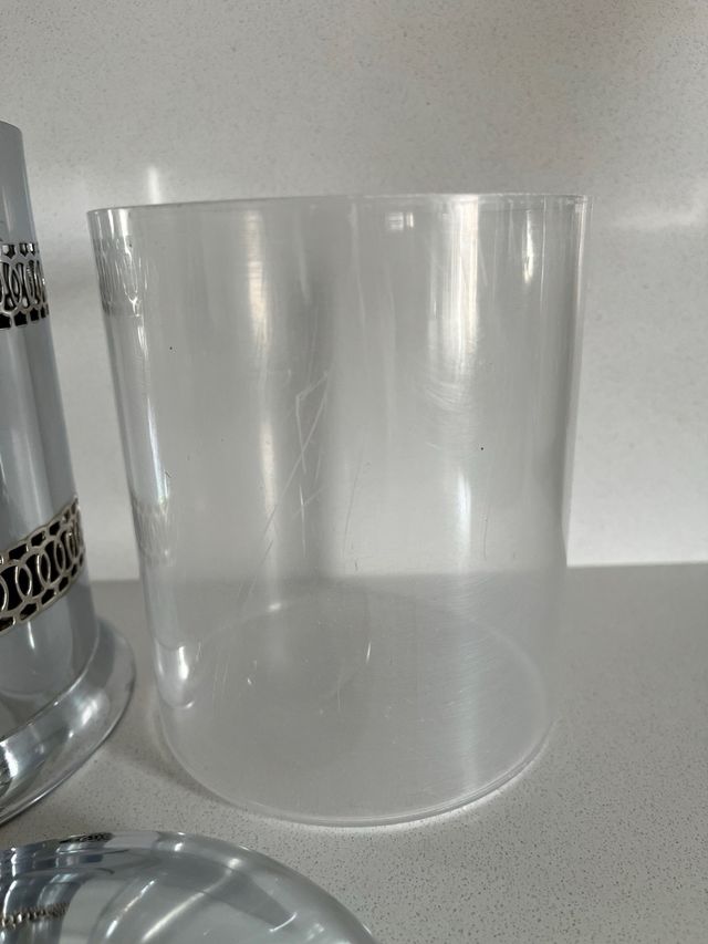 Tarro de cocina metálico plateado