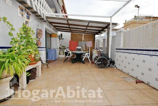 Casa adosada en venta en Oliva Playa en Oliva