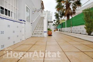 Casa adosada en venta en Oliva Playa en Oliva