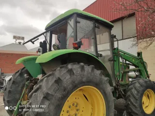 Tractor John Deere 6215 60C-4 XL.II