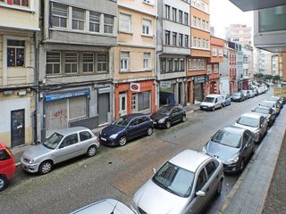 Oficina en alquiler en Os Mallos - San Cristóbal en Coruña (A)