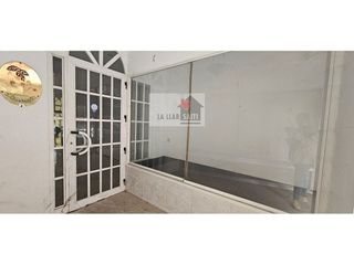 Local comercial en alquiler en Xàtiva