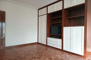 Piso en alquiler en Centro en Gijón