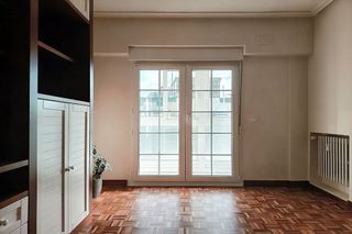 Piso en alquiler en Centro en Gijón