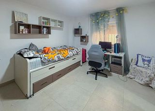 Piso en alquiler en Plaza de Toros - Santa Rita en Almería