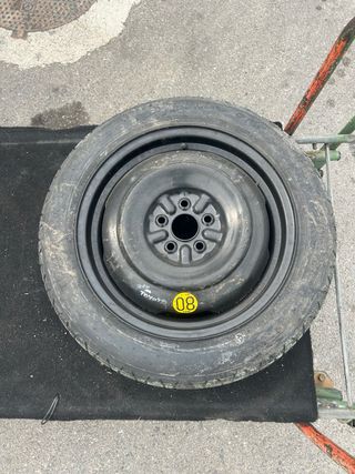 Rueda repuesto galleta Toyota Nissan Kia Mazda