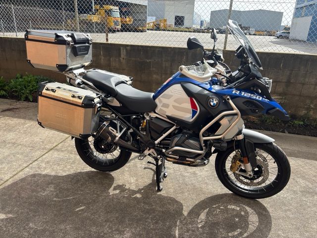 BMW R1250GS Adventure  HP Moto