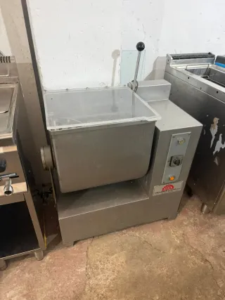 Amasadora de carne industrial