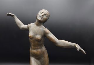 Desnudo femenino Art Deco en bronce con cenicero