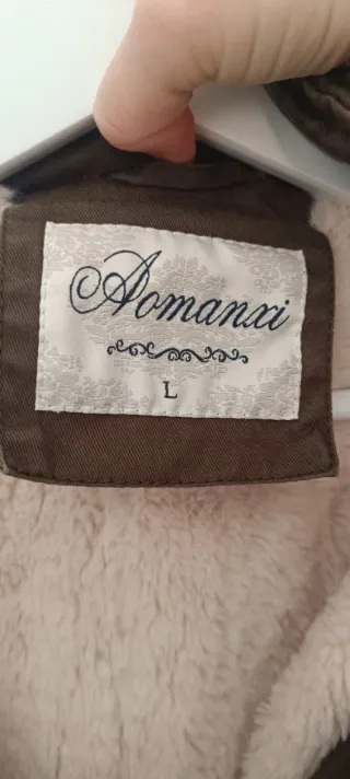 Chaqueta parka Amanzi verde militar