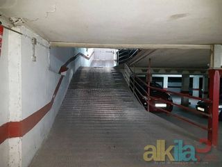 Garaje en venta en Petrer