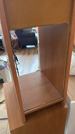 Escritorio madera maciza. Solo el escritorio.