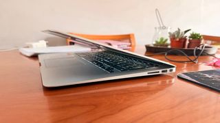 MacBook Air 13” i5 8GB RAM