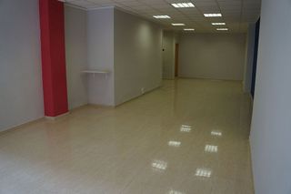 Local comercial en venta en Oliva pueblo en Oliva