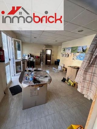 Local comercial en venta en Lucena