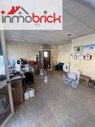 Local comercial en venta en Lucena