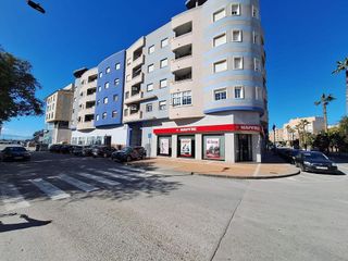 Local comercial en venta en Molina de Segura ciudad en Molina de Segura