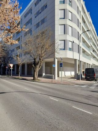 Local comercial en venta en Ensanche en Alcalá de Henares