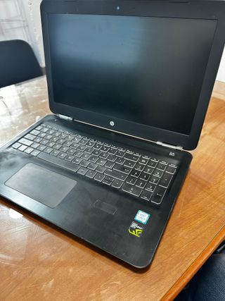 HP Pavilion 15-BC401NS Intel Core i5-8250U/8GB/1TB