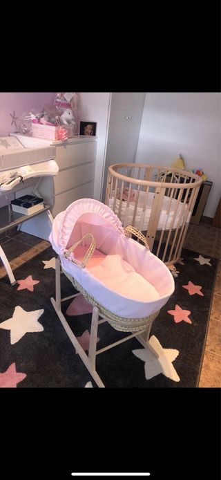 Moisés para bebé rosa, se vende sin la capota