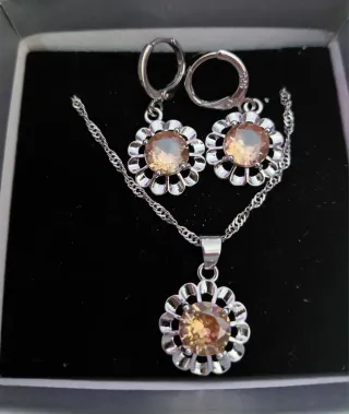 Set collana e orecchini fiore argento pietra ambra