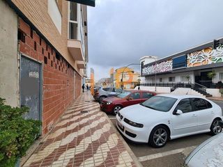 Local comercial en venta en Huércal-Overa