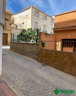 Garaje en venta en Vera Ciudad en Vera