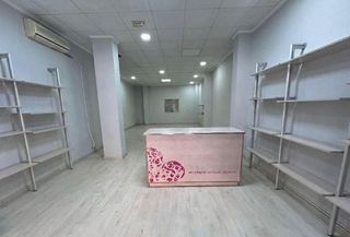 Local comercial en venta en Carlet