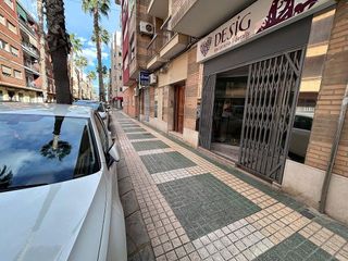 Local comercial en venta en Carlet
