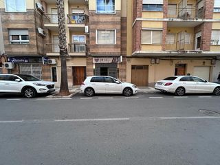 Local comercial en venta en Carlet