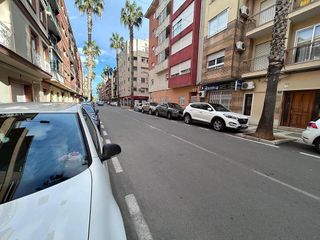 Local comercial en venta en Carlet