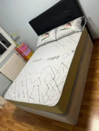 Cama canapé con cabecero