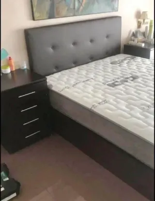 Cama canapé con cabecero