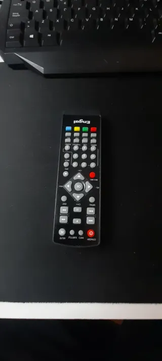 Engel Receptor DVB-T2 Grabador Negro