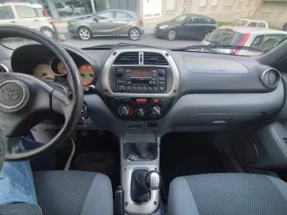 Toyota RAV4 2002