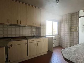 Piso en venta en Azpilagaña en Pamplona