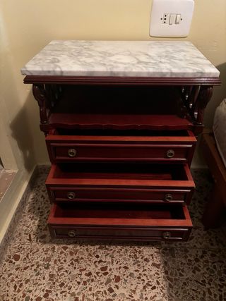 Cabecero de cama y mesitas vintage