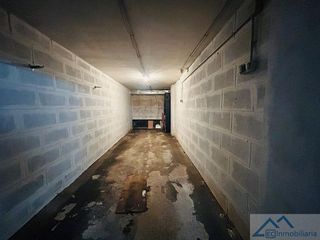 Garaje en venta en General Dávila en Santander