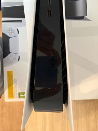 Playstation 5 Blanca 1 Tb casi no casi no usada