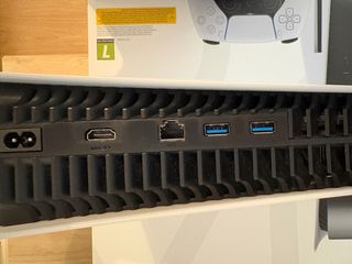 Playstation 5 Blanca 1 Tb casi no casi no usada