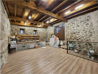 Edificio en venta en Casco Viejo en Ourense