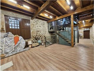 Edificio en venta en Casco Viejo en Ourense