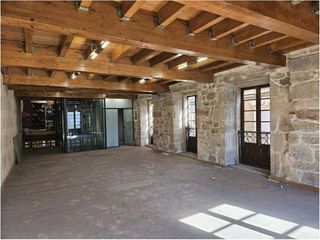 Edificio en venta en Casco Viejo en Ourense
