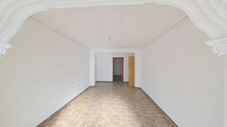 Piso en venta en Zona Avenida al Vedat en Torrent